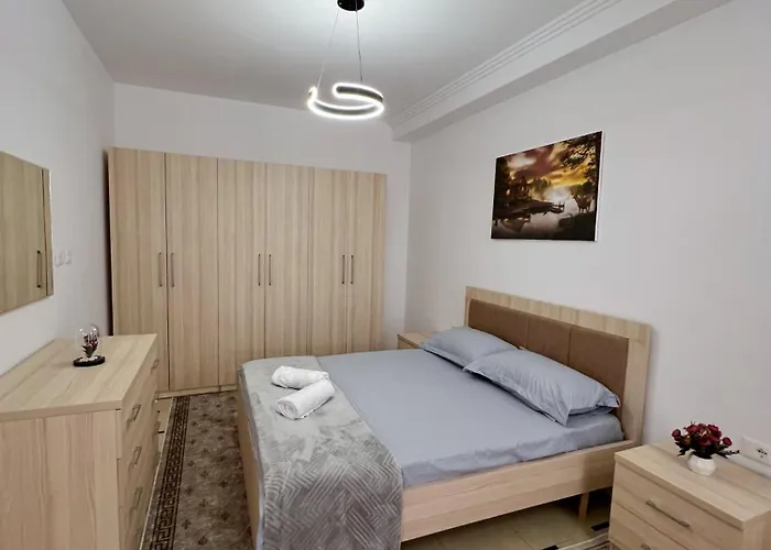 Tirana City Rental Apartments 티라나